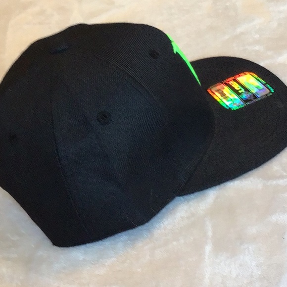 🧢 Hats - Picture 7 of 10